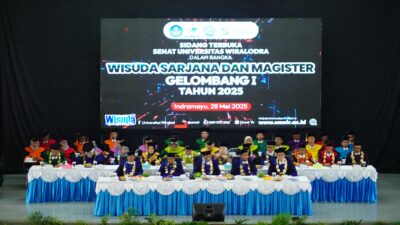Unwir Wisuda 136 Mahasiswa, Bupati: Tekankan Pentingnya SDM Unggul dan Kecerdasan Spiritual